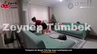 Zeynep Tümbek, YouTube’da Katılımcılar İçin Bir Eğlence Partisi – 89